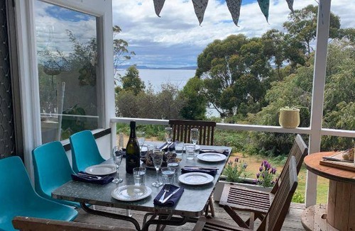 Simpsons Bay House | 120 m² House ∙ 3 bedrooms ∙ 5 guests