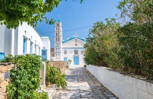 Exomvourgo House | 120 m² House ∙ 3 bedrooms ∙ 6 guests