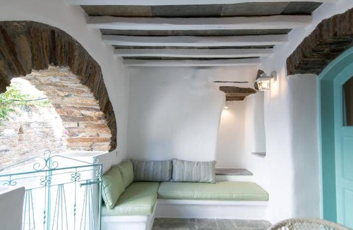 Exomvourgo House | 120 m² House ∙ 3 bedrooms ∙ 6 guests