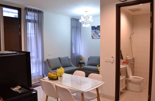 Bumi Serpong Damai House | 120 m² House ∙ 5 bedrooms ∙ 13 guests