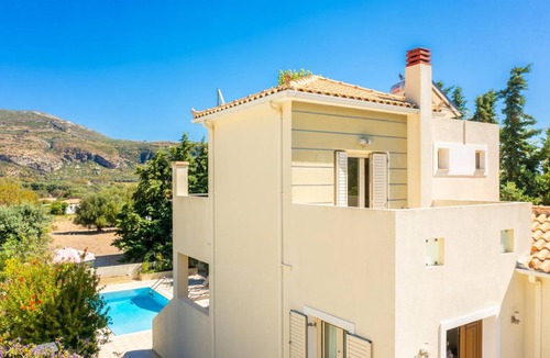 Kateleios Villa | 120 m² Villa ∙ 2 bedrooms ∙ 5 guests