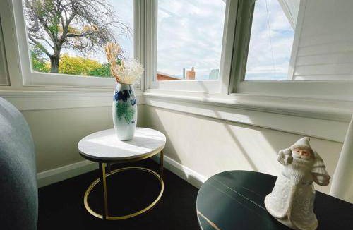 Lindisfarne House | 125 m² House ∙ 2 bedrooms ∙ 4 guests