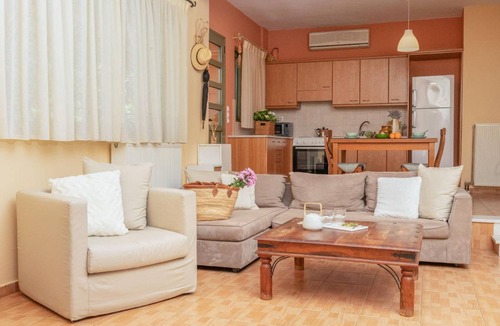 Nea Tirintha House | 125 m² House ∙ 3 bedrooms ∙ 6 guests