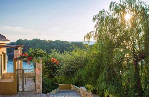 Sivota Resort | 128 m² Resort ∙ 3 bedrooms ∙ 8 guests