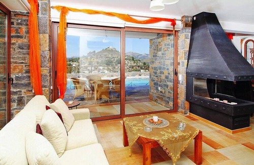 Prina House | 130 m² House ∙ 2 bedrooms ∙ 5 guests