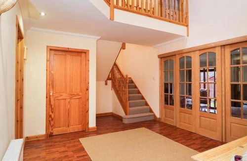 Roybridge House | 130 m² House ∙ 3 bedrooms ∙ 6 guests