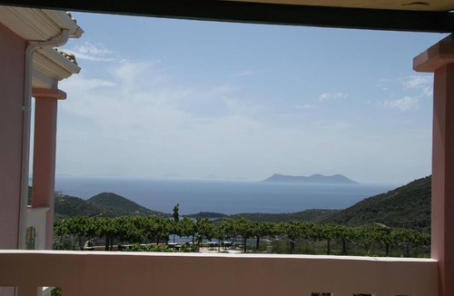 Evgiros House | 130 m² House ∙ 3 bedrooms ∙ 6 guests