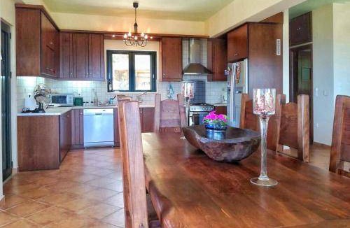 Xirokambos House | 130 m² House ∙ 4 bedrooms ∙ 12 guests