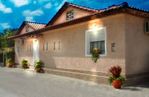 Tempi Villa | 130 m² Villa ∙ 3 bedrooms ∙ 6 guests