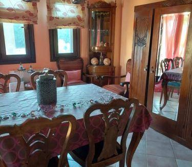 Nea Rodha House | 140 m² House ∙ 3 bedrooms ∙ 11 guests