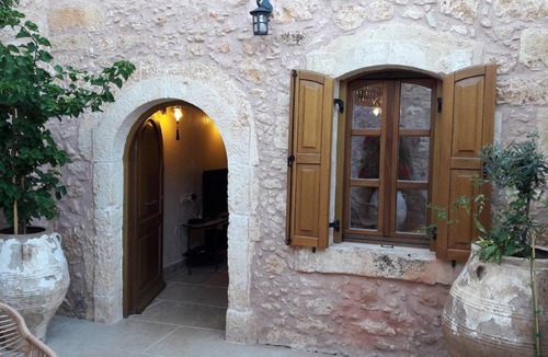 Melidoni House | 140 m² House ∙ 3 bedrooms ∙ 8 guests