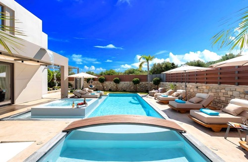 Filaki House | 140 m² House ∙ 4 bedrooms ∙ 10 guests