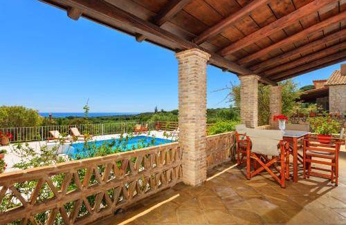 Vasilikos Resort | 140 m² Resort ∙ 2 bedrooms ∙ 5 guests