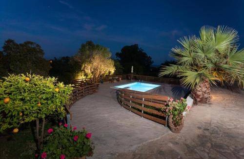 Vasilikos Resort | 140 m² Resort ∙ 2 bedrooms ∙ 5 guests