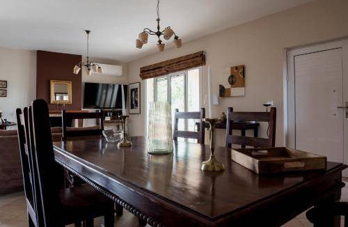 Kymi-Aliveri Villa | 140 m² Villa ∙ 3 bedrooms ∙ 6 guests
