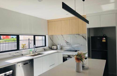 Manurewa Villa | 144 m² Villa ∙ 4 bedrooms ∙ 8 guests