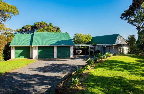 Russell House | 145 m² House ∙ 4 bedrooms ∙ 8 guests