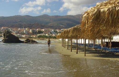 Andros Town House | 145 m² House ∙ 4 bedrooms ∙ 10 guests