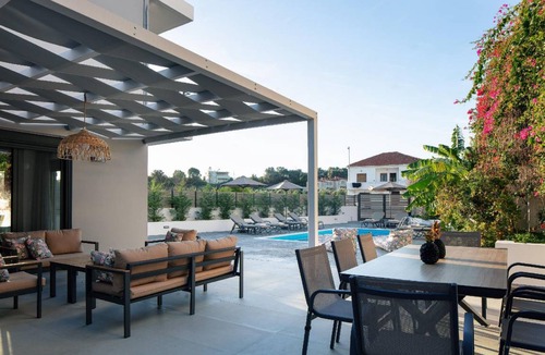 Prinos House | 147 m² House ∙ 4 bedrooms ∙ 10 guests