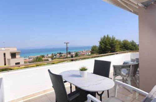 Haniotis Villa | 150 m² Villa ∙ 3 bedrooms ∙ 7 guests