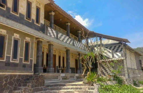 Wonosari Hotel | 16 m² Hotel ∙ 3 guests