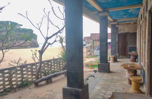 Wonosari Hotel | 16 m² Hotel ∙ 3 guests