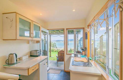 Whitianga House | 160 m² House ∙ 5 bedrooms ∙ 10 guests