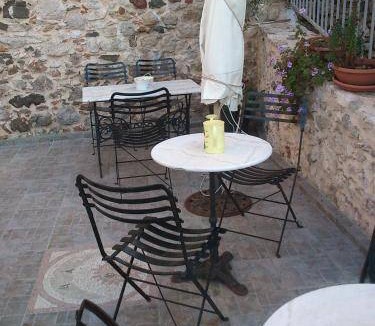 Nafplio Bed & Breakfast | 17 m² Bed and breakfast ∙ 3 guests