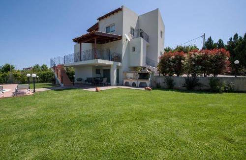 Galatas House | 171 m² House ∙ 5 bedrooms ∙ 11 guests