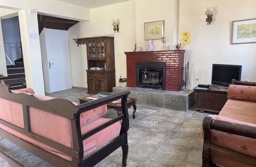 Leonidio House | 175 m² House ∙ 4 bedrooms ∙ 8 guests