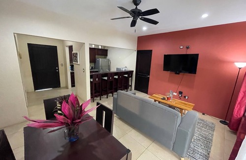 Ciudad Cortes House | 175 MBPS internet, private pool, golf, beaches and Ojochal