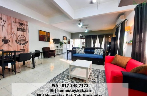 Seri Kembangan House | 186 m² House ∙ 3 bedrooms ∙ 14 guests