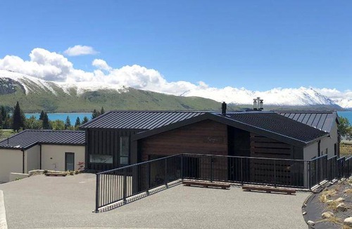Lake Tekapo Bed & Breakfast | 19 m² Bed and breakfast ∙ 8 guests