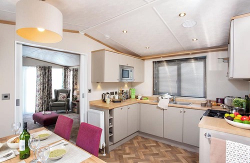 Inverurie Ski Chalet | 2 bedroom accommodation in Nr Kintore