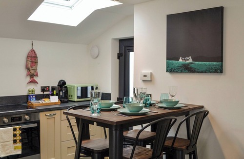 Johnshaven Cottage | 2 bedroom accommodation in Johnshaven, near Stonehaven