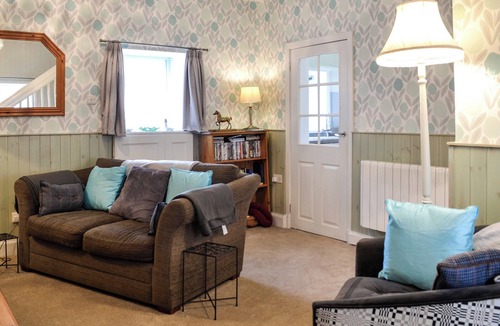 Bankend Cottage | 2 bedroom accommodation in Whinnyhill, near Dumfries