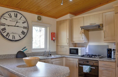 Dinnet Cottage | 2 bedroom accommodation in Dinnet, near Ballater