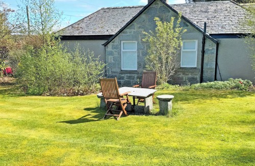 Alford Cottage | 2 bedroom accommodation in Alford