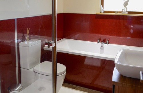 Tain Cottage | 2 bedroom accommodation in Balintore, near Tain