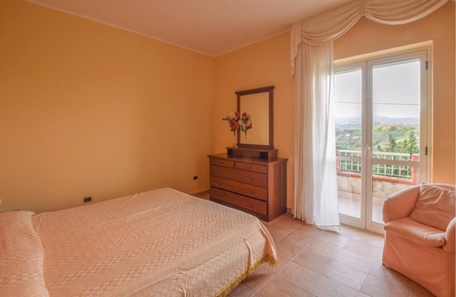 Camini Apartment | 2 bedroom accommodation in CAMINI