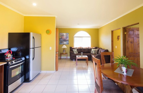 Ciudad Colon Apartment | 2-bedroom apartment in charming Cuidad Colon with WiFi.