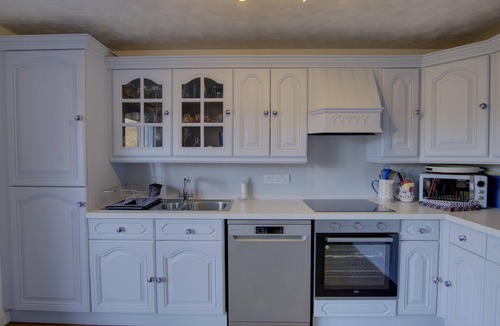Brora House | 2 Bedroom Cottage overlooking the River Brora and Harbour