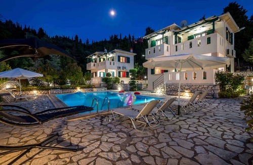 Agios Nikitas Villa | 2 exclusive pool villas, 4 adults plus 2 children each,close to beaches,sea view