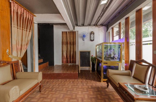 Bendungan Hilir Bed & Breakfast | 20 m² Bed and breakfast ∙ 3 guests