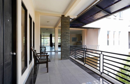 Probolinggo Hotel | 20 m² Hotel ∙ 3 guests