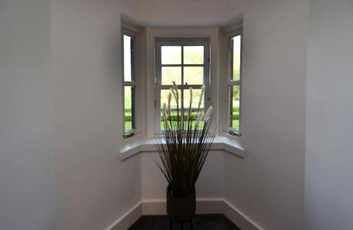 Mauchline House | 20 The Courtyard, Ballochmyle House