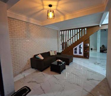 Sinduharjo House | 200 m² House ∙ 3 bedrooms ∙ 9 guests