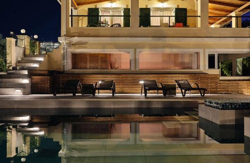 Kypseli Resort | 200 m² Resort ∙ 3 bedrooms ∙ 9 guests