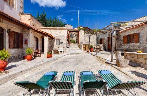 Gavalochori Villa | 200 m² Villa ∙ 3 bedrooms ∙ 12 guests