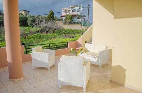 Kato Karouzana Villa | 200 m² Villa ∙ 3 bedrooms ∙ 6 guests